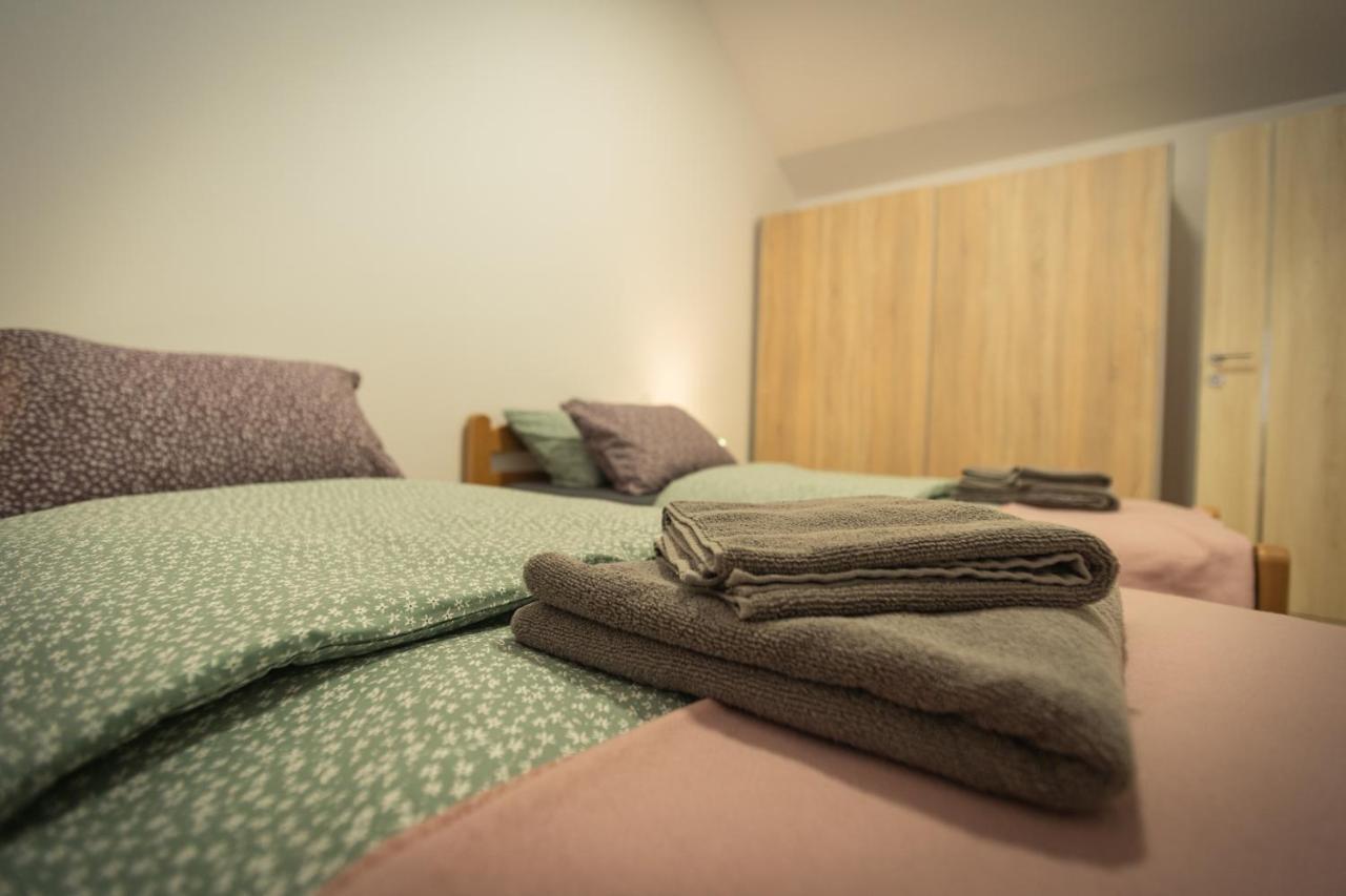Cuckoo'S Alpine Nest Apartment Lesce  Luaran gambar
