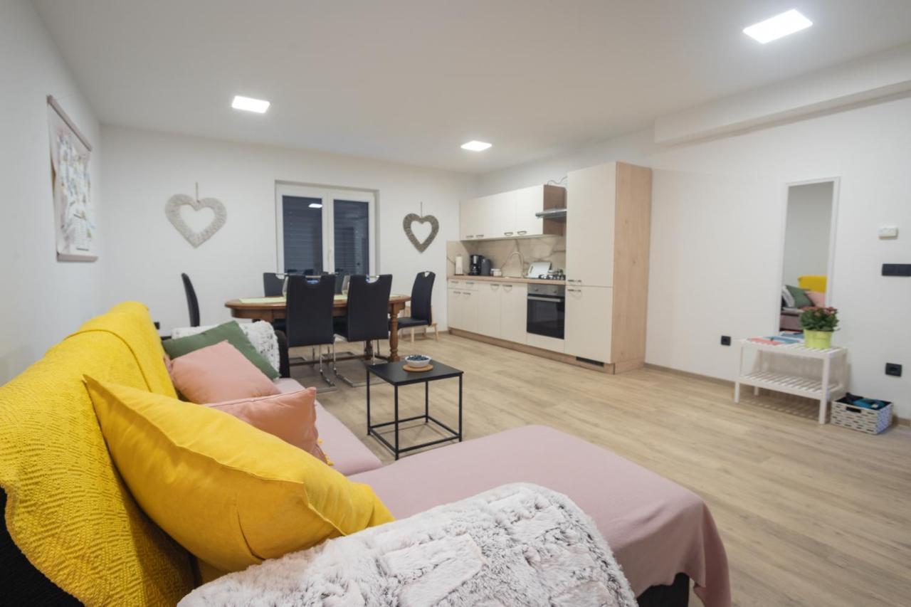Cuckoo'S Alpine Nest Apartment Lesce  Luaran gambar