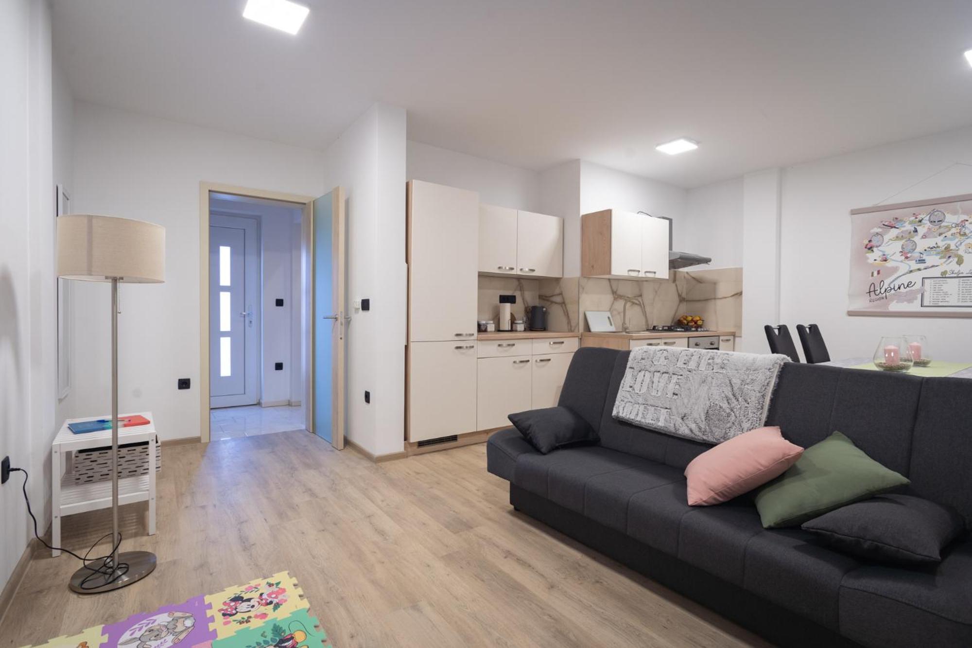 Cuckoo'S Alpine Nest Apartment Lesce  Luaran gambar